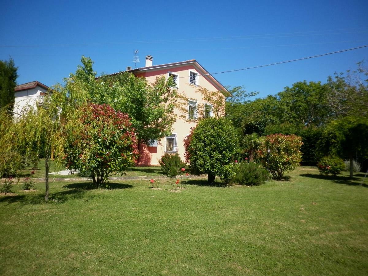 Villa Jolanda Fratte Rosa Exterior photo